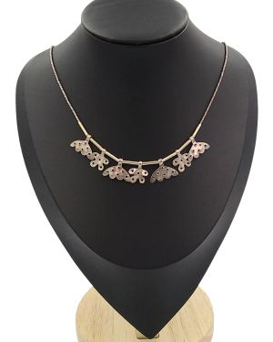 Necklace with abstract leaves