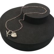 Heart necklace with fob bar