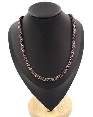 Hand-made knitted link chain